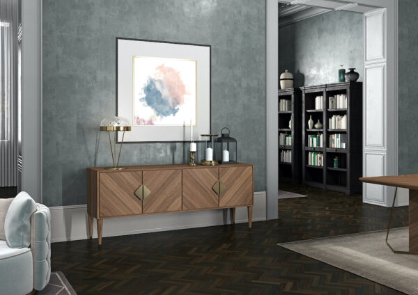 CREDENZA INTRIGUE